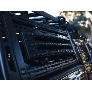 Montpellier4x4 | Front Runner Pro Bed Rack Side Molle Panel / 1400mm